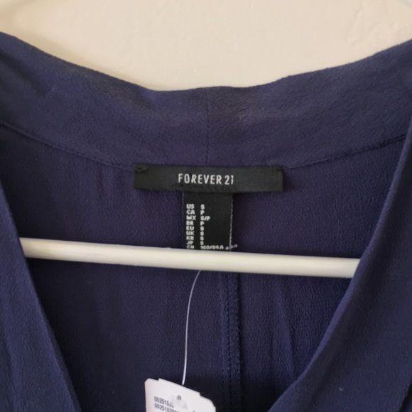 Forever21 Navy Sleeveless Blouse - Picture 2 of 5